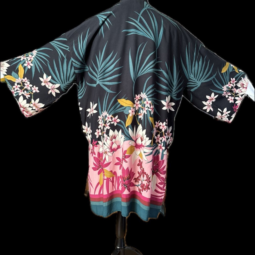 Billabong Tropical Floral Kimono - Picture 3 of 6